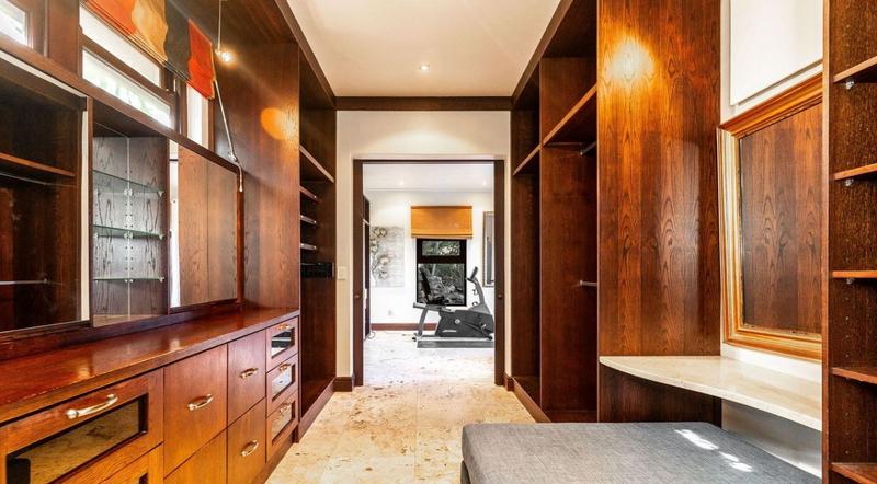 5 Bedroom Property for Sale in Hout Bay Western Cape